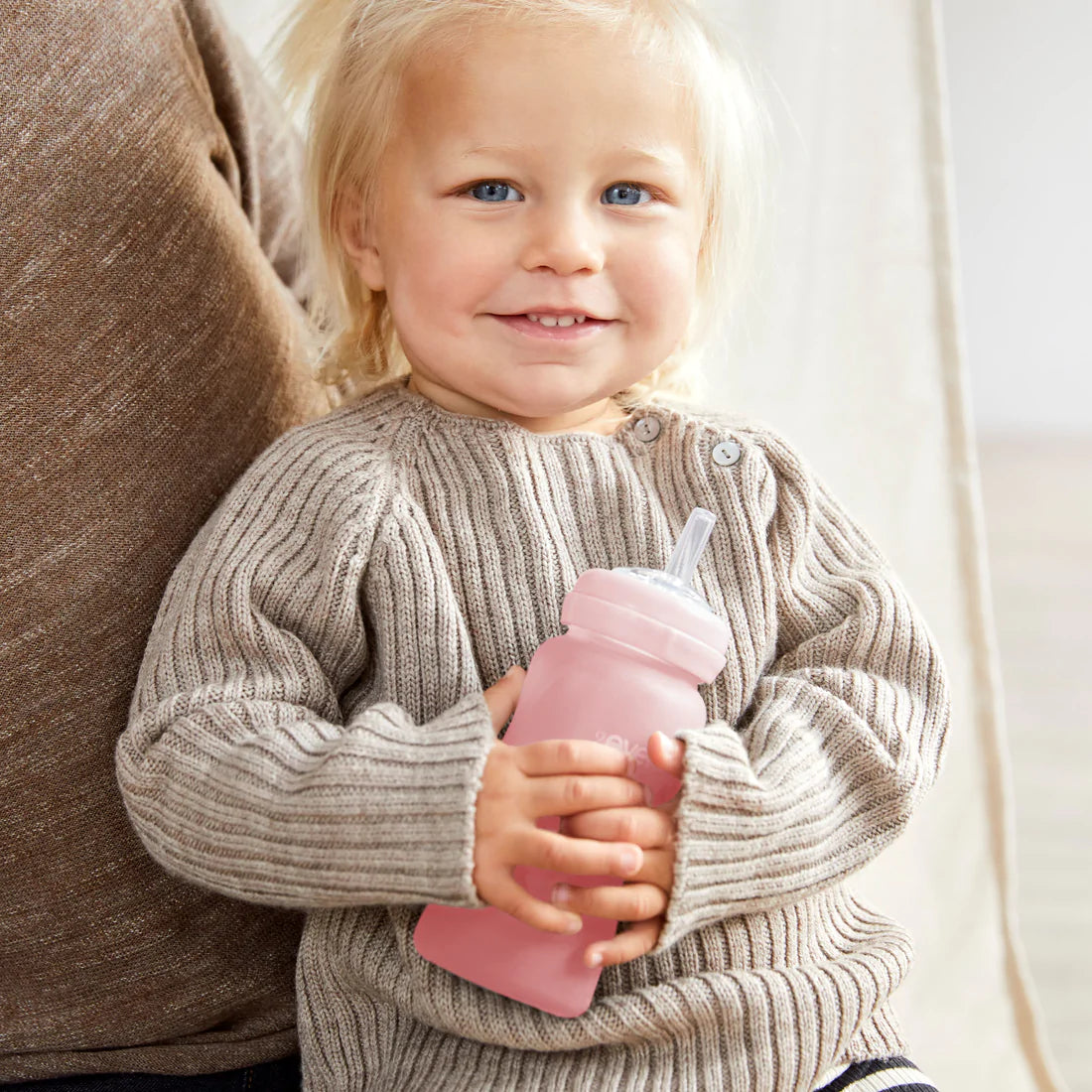 Mamadera de vidrio con bombilla 240 ml - Rosado