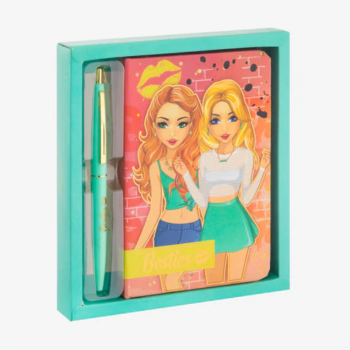Cuaderno con Lápiz Verde