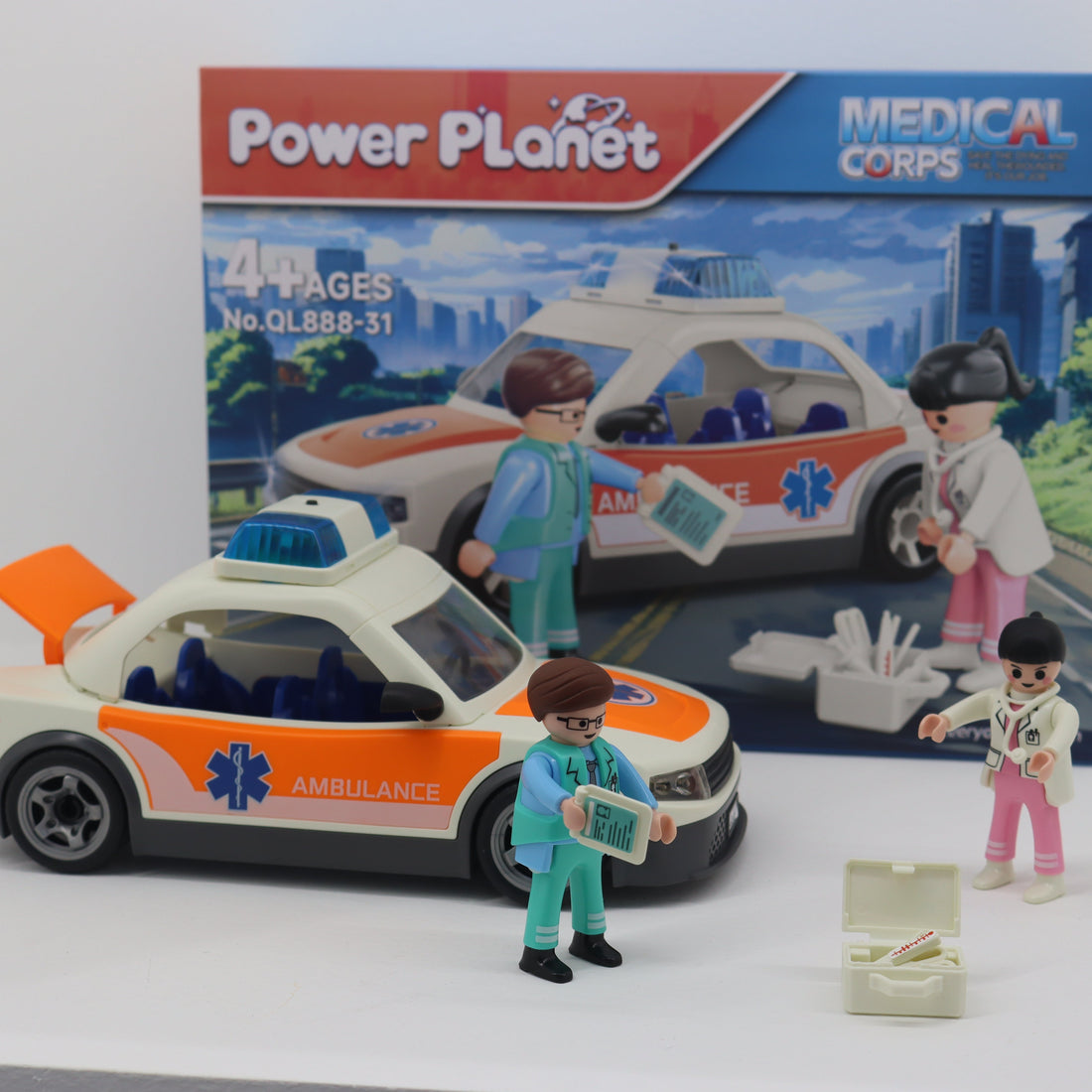 Auto Ambulancia con Figuras